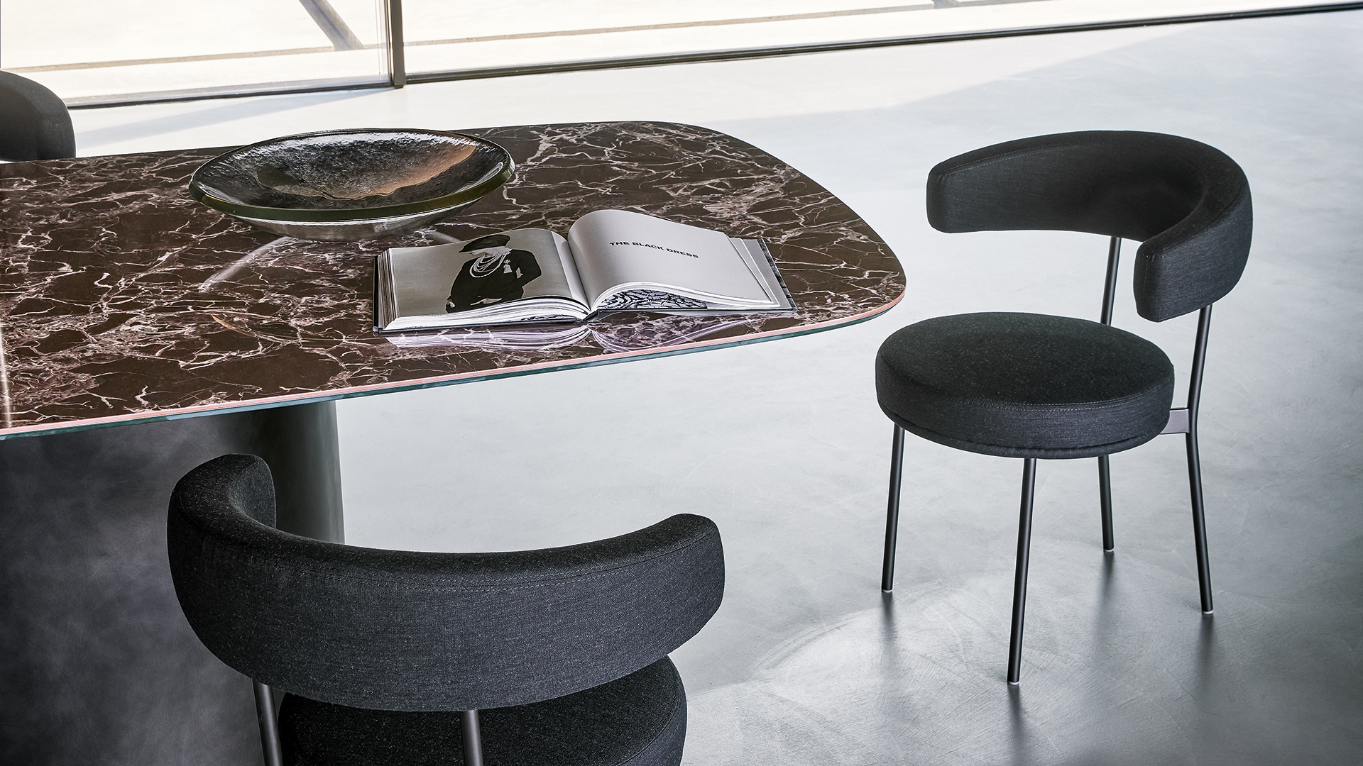 Neuilly: modern dining room chair | Bonaldo